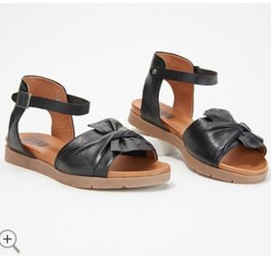 Miz Mooz Dory Sandals